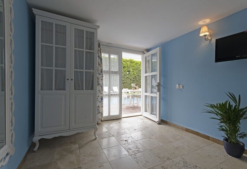 חדר סטנדרט נוף לבריכה, Alacati Roka Tas Otel