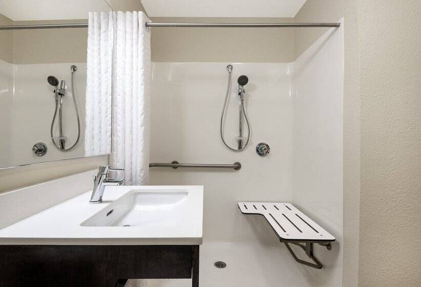 身障者適用スイートルーム, Candlewood Suites Durham   Rtp, An Ihg