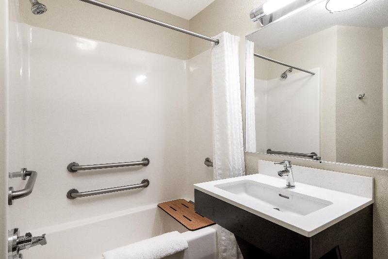 Люкс Адаптированный для Инвалидов, Candlewood Suites Durham   Rtp, An Ihg