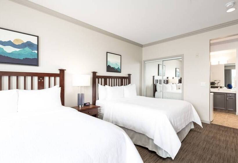 Номер Deluxe, Manteo At Eldorado Resort