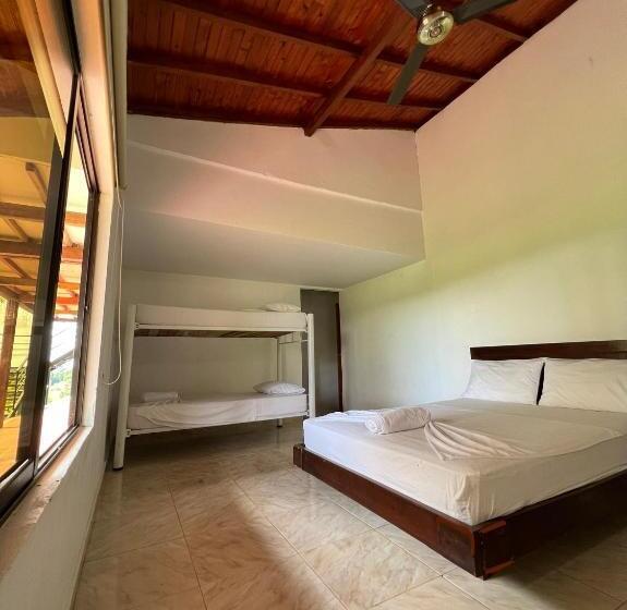 اتاق لوکس, Finca Hotel Doradal