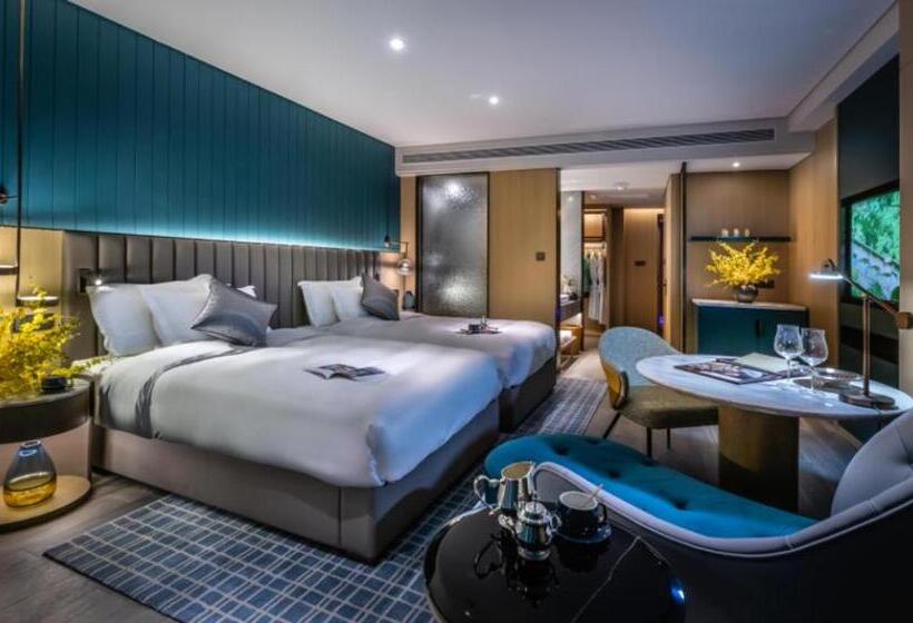 اتاق استاندارد با چشم‌انداز رودخانه, Guangzhou Elegant