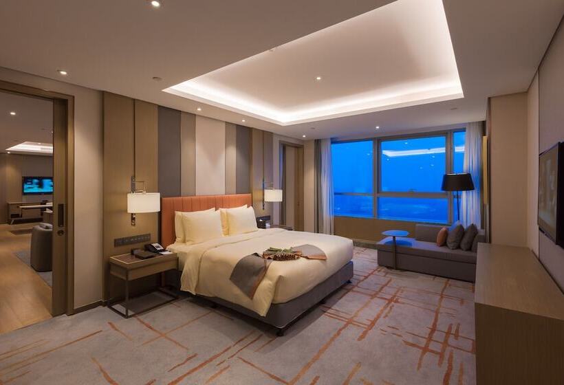 سوییت لوکس, Hui Feng Wan Yun Hotel Hefei
