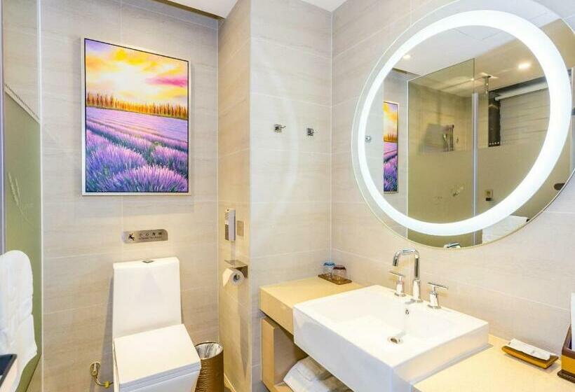 Номер Deluxe Кровать Кинг, Lavande S·kaiping Musha