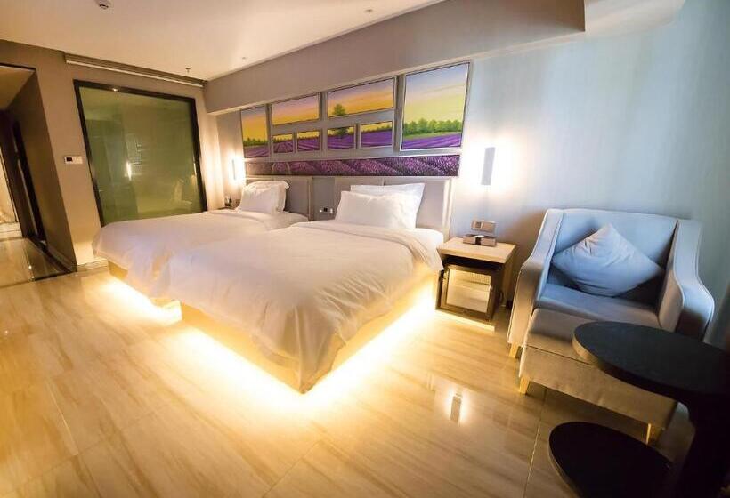 디럭스 룸, Lavande Hotel Urumqi High Speed Railway Wanda Plaza