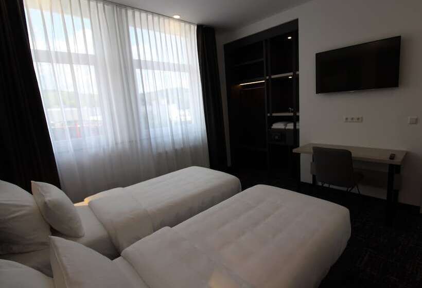 Номер Стандарт, Libarty Hotels