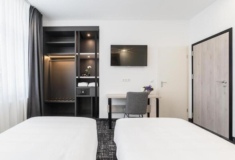 Номер Стандарт, Libarty Hotels
