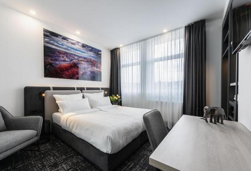 غرفة قياسية, Libarty Hotels