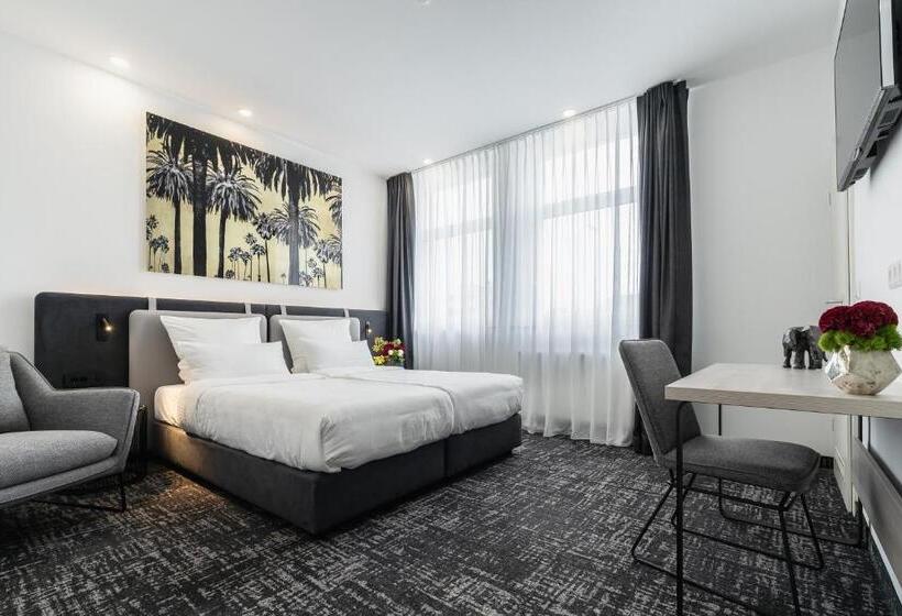 Номер Superior Кровать Кинг, Libarty Hotels
