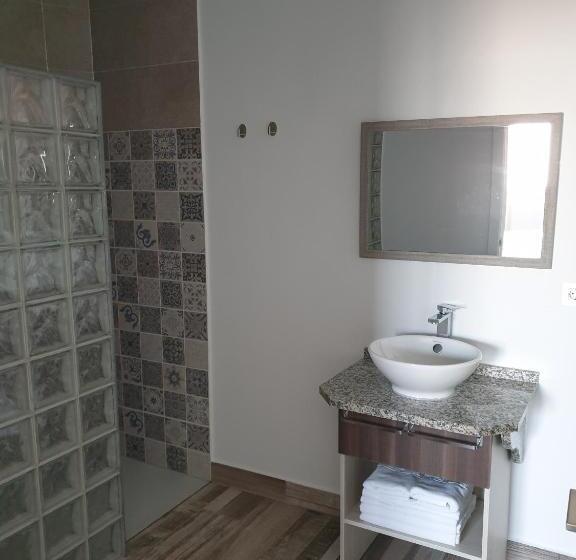 اتاق استاندارد, Meson Hostal La Cabana