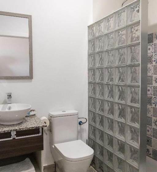 اتاق استاندارد, Meson Hostal La Cabana