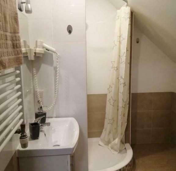 Номер Basic, Pension Monalisa