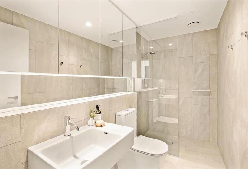 غرفة قياسية مطلّة علي البحر, Vue Broadbeach   Official