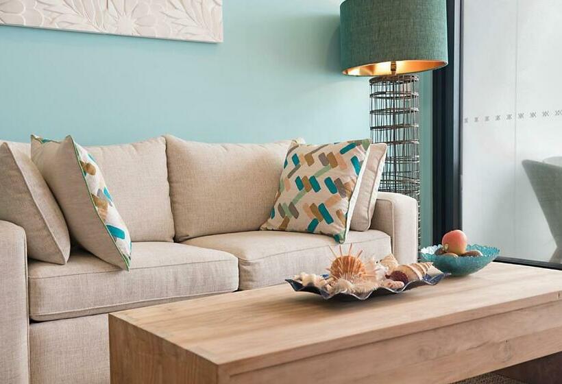 آپارتمان 1 خوابه با چشم‌انداز دریا, Arena Luxury Beachfront Apartment