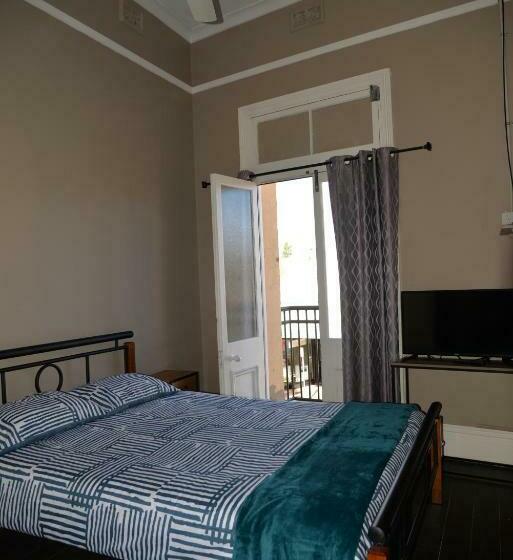 اتاق استاندارد با سرویس بهداشتی مشترک, Geraldton Backpackers