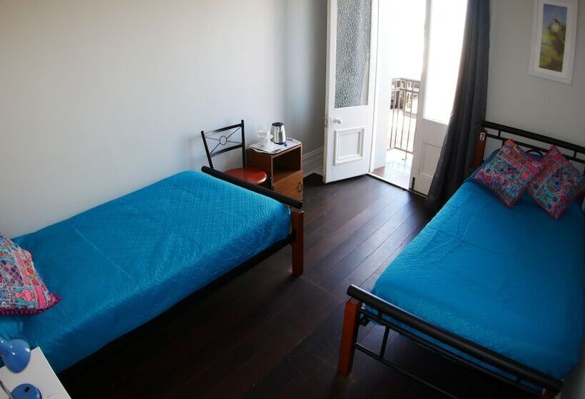 اتاق استاندارد با سرویس بهداشتی مشترک, Geraldton Backpackers