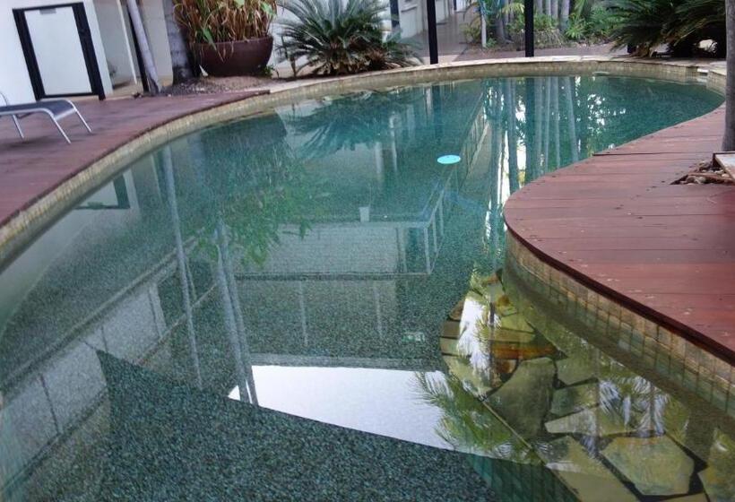 استودیوی استاندارد, Bali Studio