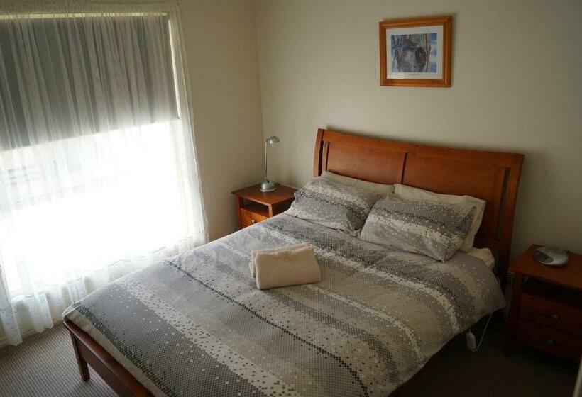 Семейный Номер, Tooleybuc River Retreat Villas