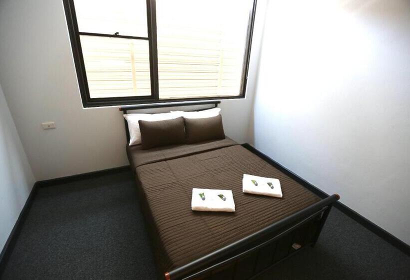 Номер Стандарт, Panania Hotel Sydney