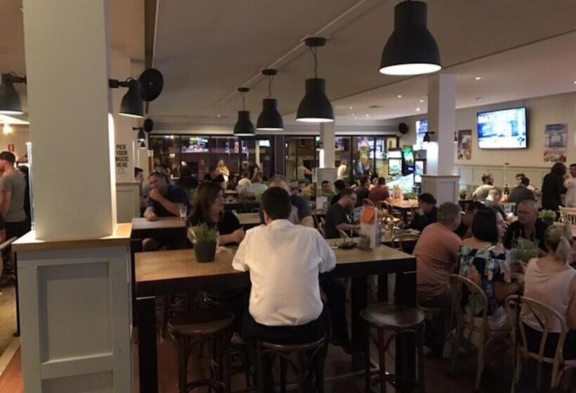 Номер Стандарт Совместная Ванная, Panania Hotel Sydney