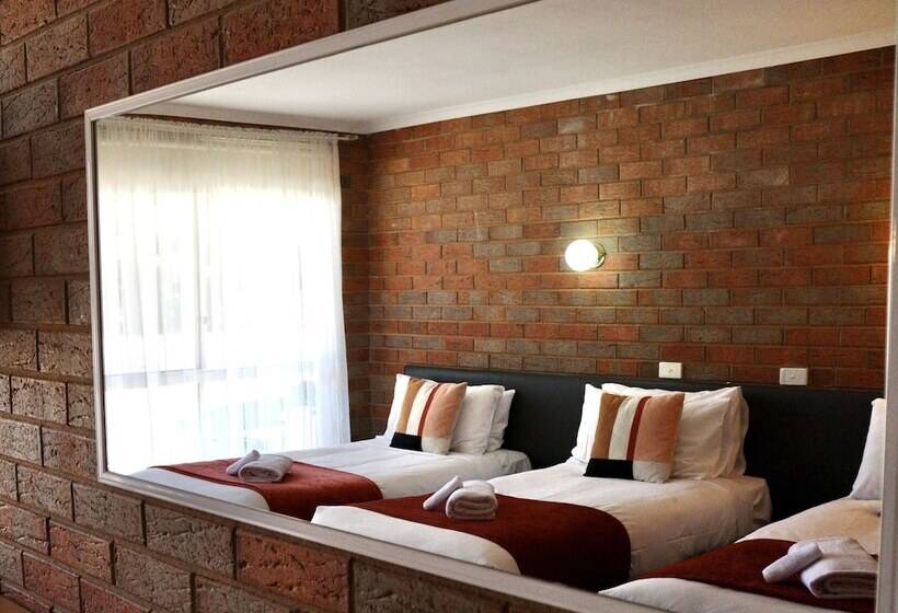 Номер Стандарт Трехместный, Moama Motel