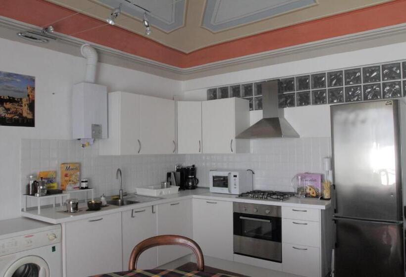 اتاق استاندارد چهار تخته, B&b La Torre Celle Ligure