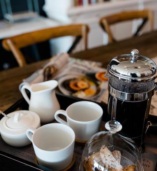 디럭스 스위트, La Maison St Arnaud