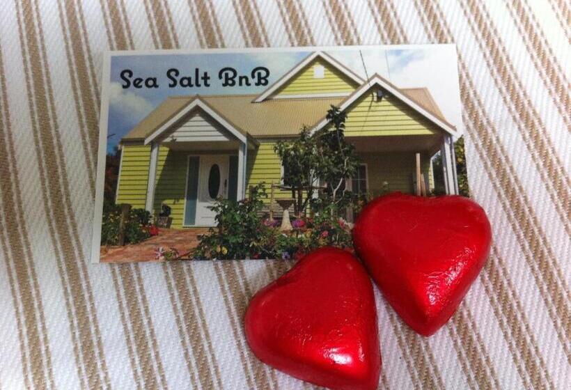디럭스 룸, Sea Salt Bnb