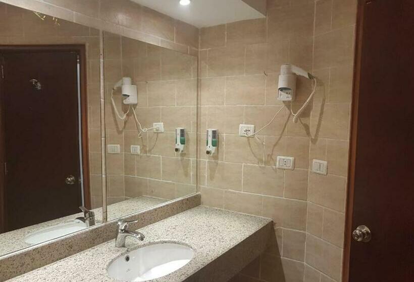 اتاق استاندارد یک نفره با چشم‌انداز دریا, Green Sudr Resort