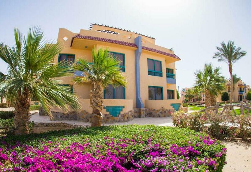 اتاق استاندارد یک نفره با چشم‌انداز دریا, Green Sudr Resort