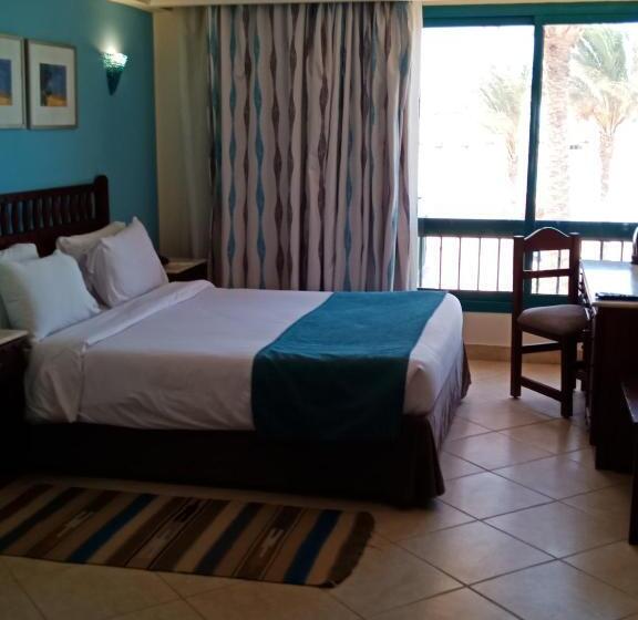 اتاق یک تخته با چشم‌انداز باغ, Green Sudr Resort