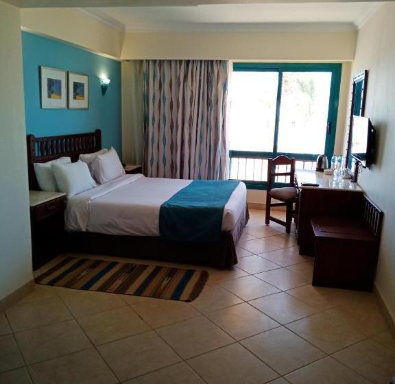 سوییت با چشم‌انداز باغ, Green Sudr Resort