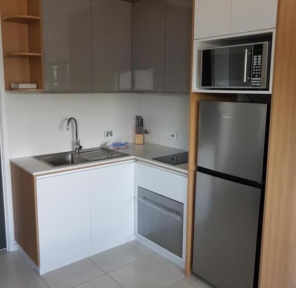 스탠다드 스튜디오 킹침대, Athena Studio Units