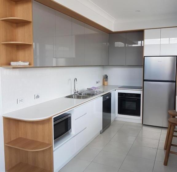 침실 2개 아파트, Athena Studio Units