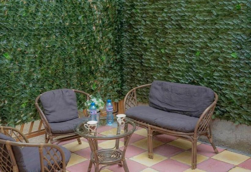 디럭스 트리플 룸, Tatyana Guest House