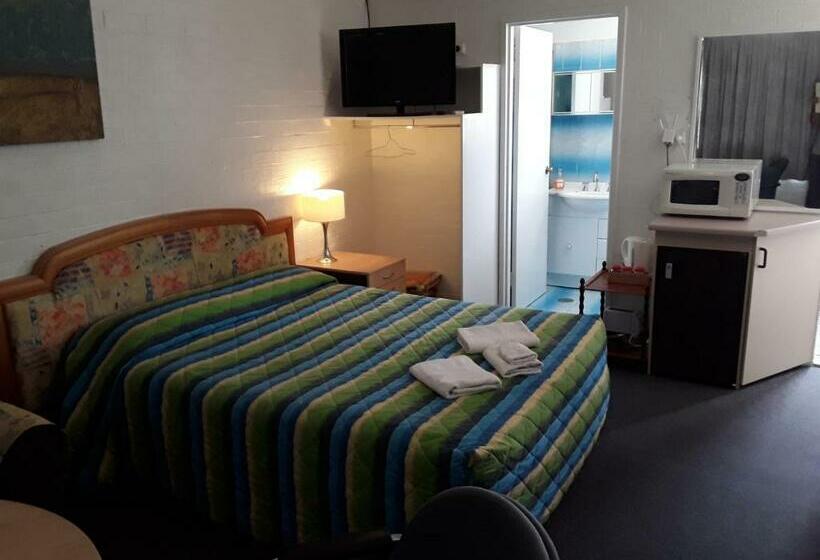 패밀리 룸, Snowdream Motel