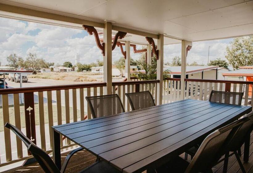 家庭套房, Winton Outback Motel