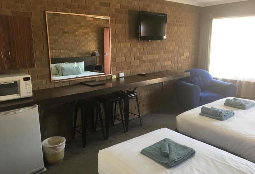 Номер Стандарт, Camellia Motel