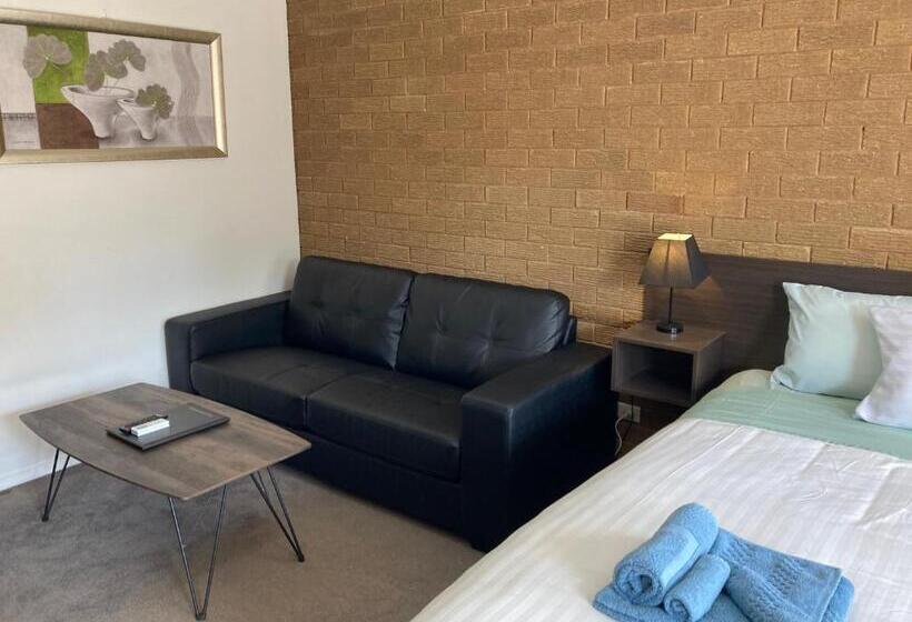 Номер Deluxe, Camellia Motel