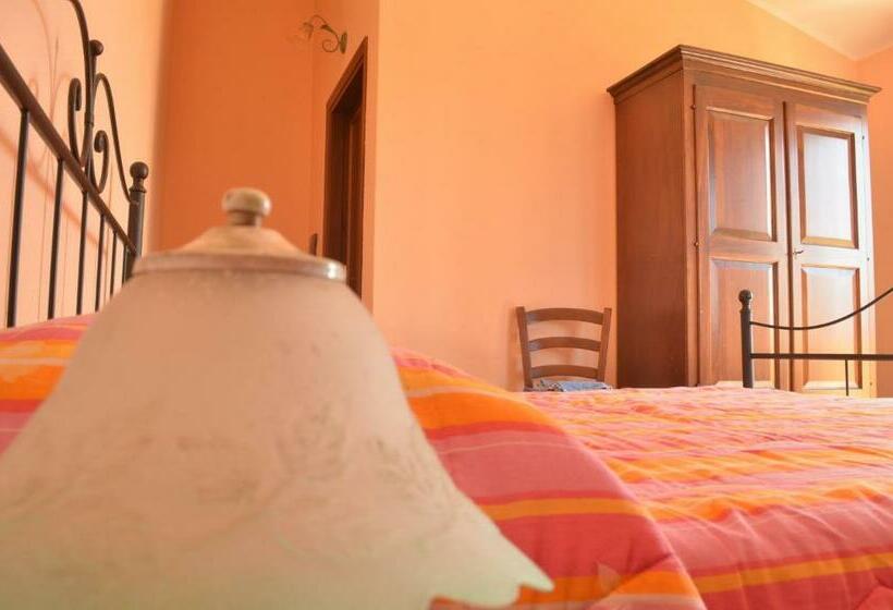 Номер Стандарт, Agriturismo S´aranada