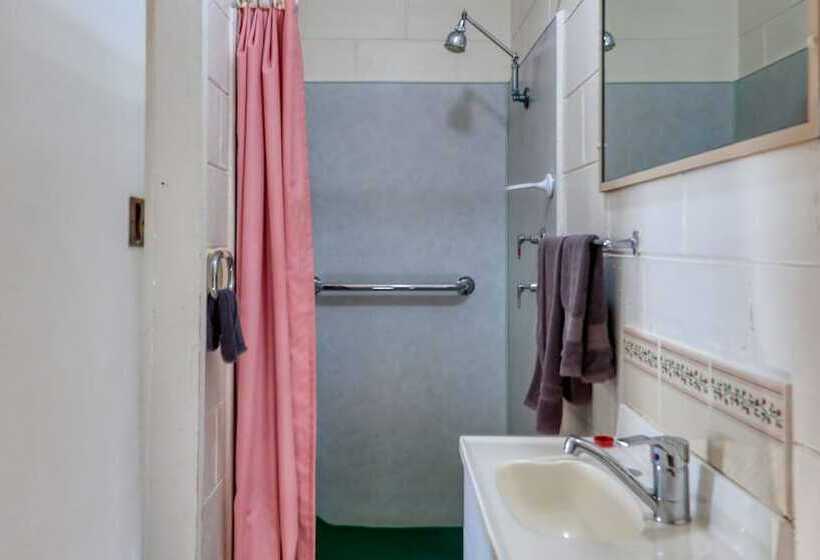 스탠다드 룸, Golden Peak Motel Peakhill