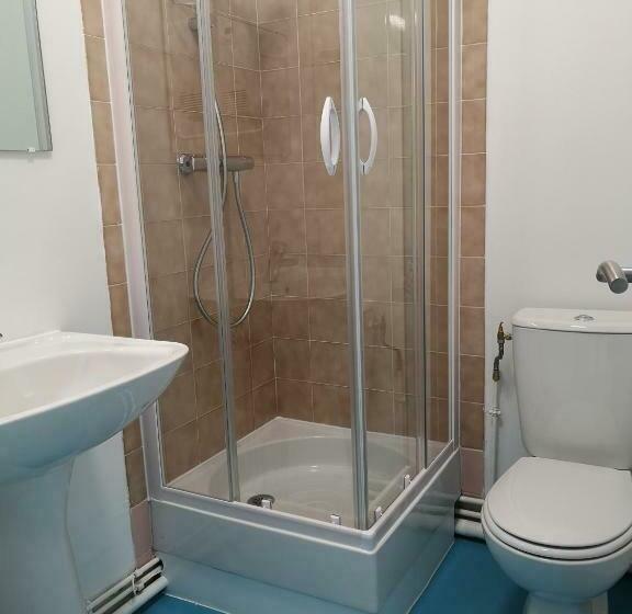 اتاق استاندارد یک نفره, Auberge De Jeunesse D Orleans