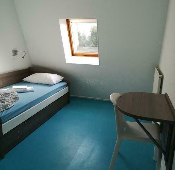 اتاق استاندارد یک نفره, Auberge De Jeunesse D Orleans