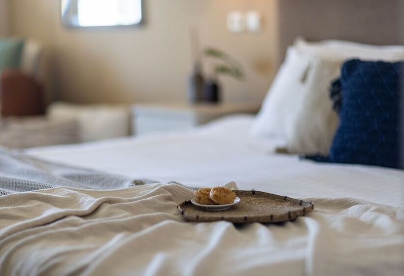 اتاق استاندارد با چشم‌انداز باغ, Giannoulis   Grand Bay Beach Resort