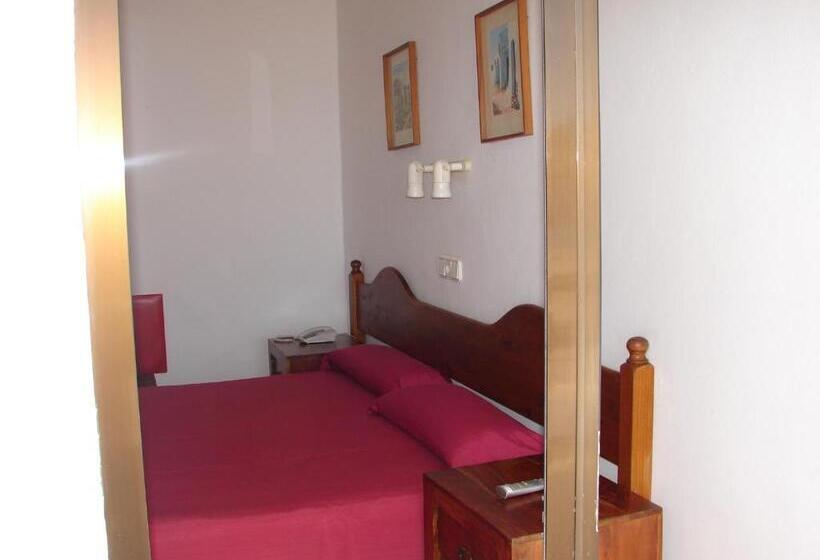 スタンダードルーム, Hostal Talamanca