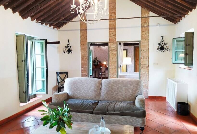 Люкс, Boutique Molino Del Arco