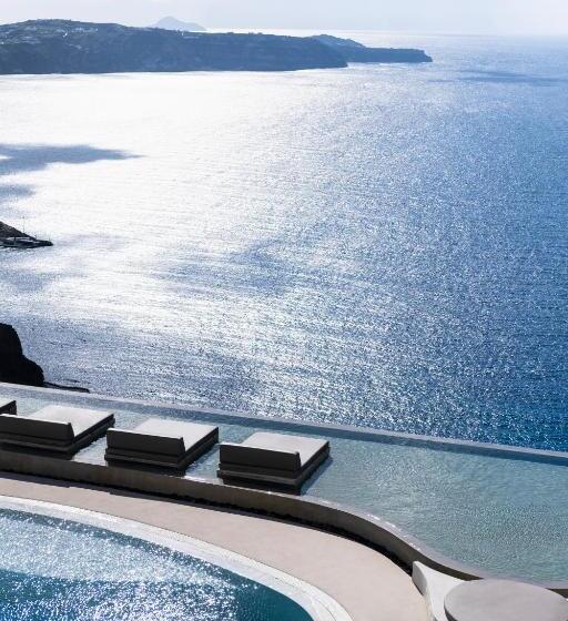 سوئیت با چشم‌انداز, Lilium Hotel Santorini