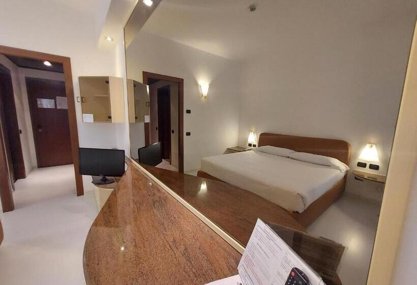 Номер Economy, Blue Relais Malpensa Lago Maggiore