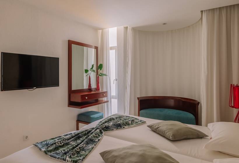 Апартаменты Deluxe 1 Спальня, Muthu Clube Praia Da Oura
