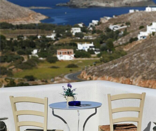 Студия Стандарт, Glafki Hotel Tinos